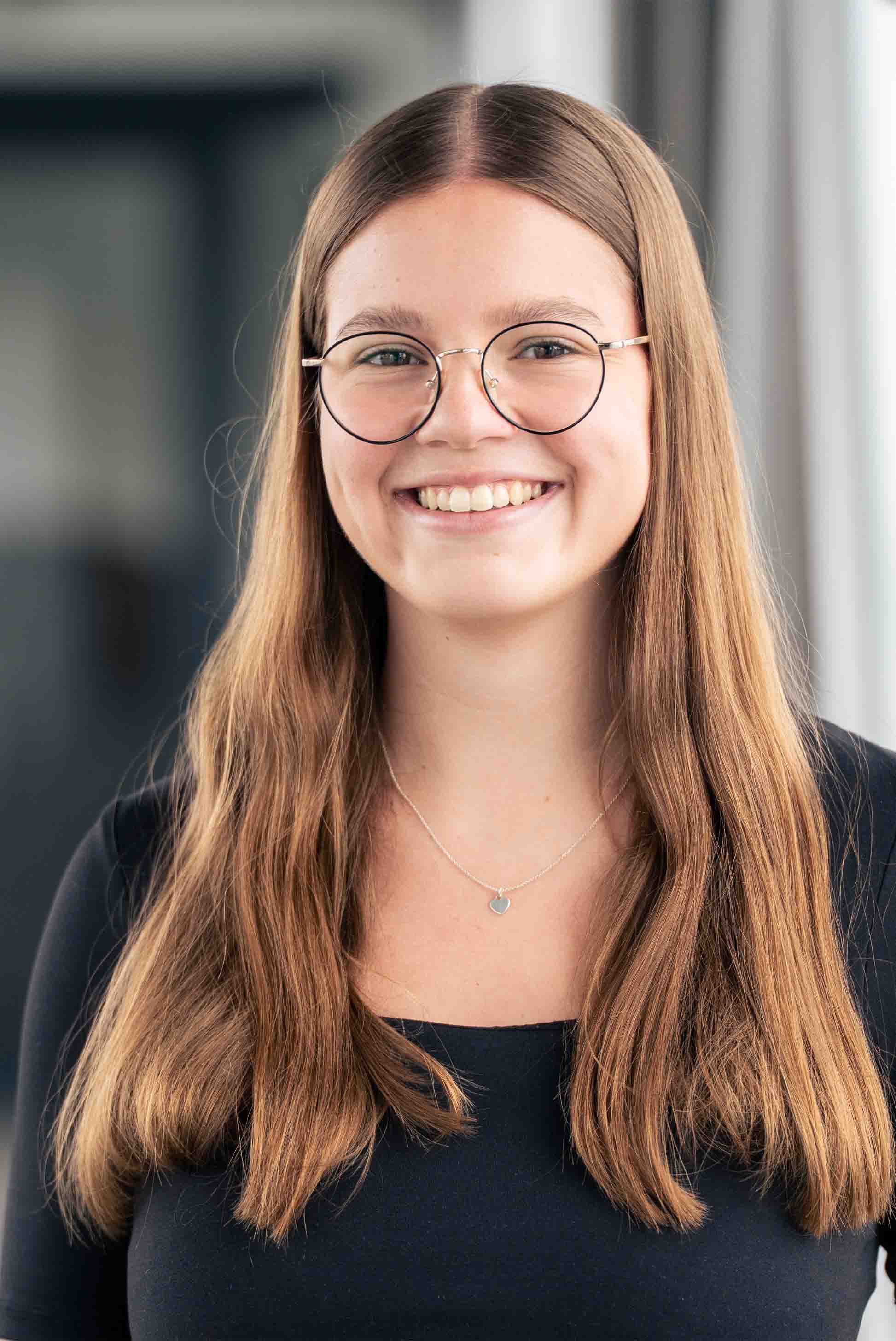 glasses, round glasses, woman, long hair, necklace