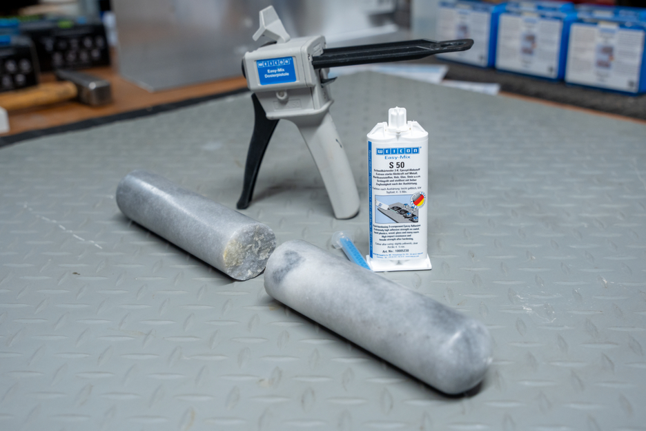 Easy-Mix S 50 | Adesivo epossidico resistente alle alte temperature per lavori di riparazione e manutenzione rapidi