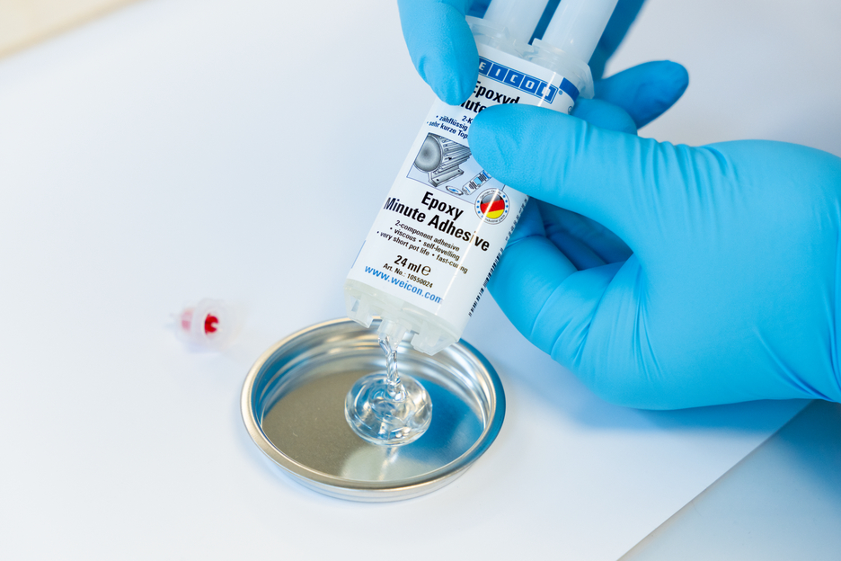 Epoxy Minute | Adesivo epossidico universale, resistente alle alte temperature