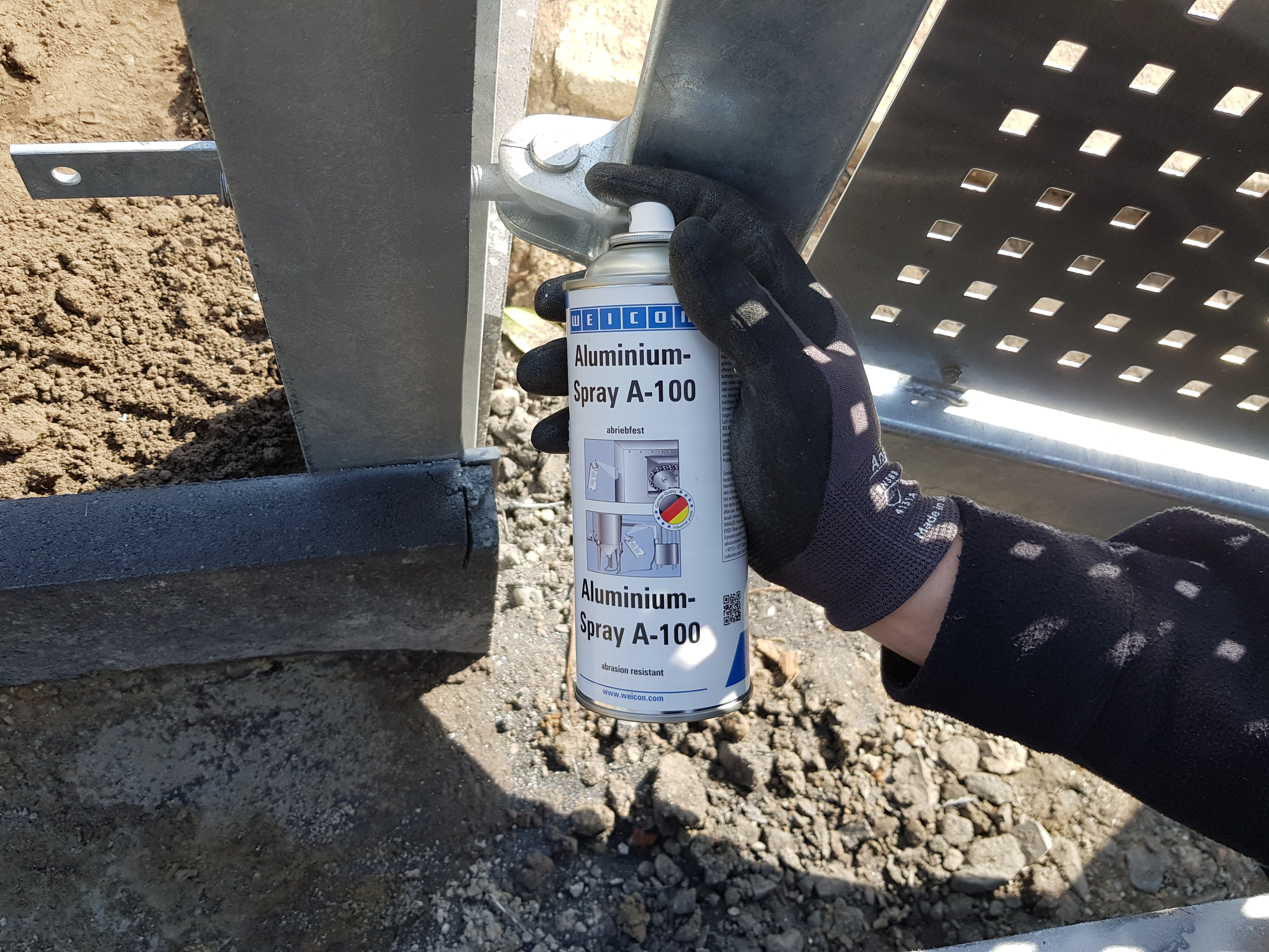 Spray Alluminio A-100 | protezione antiabrasiva contro la ruggine e la corrosione