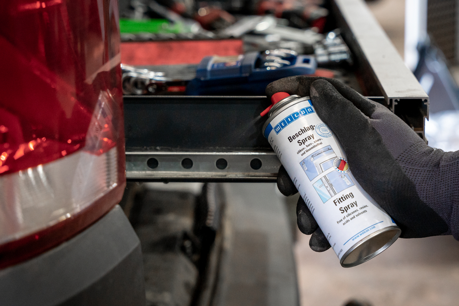 Spray pour Ferrures | Huile de lubrification et d'entretien