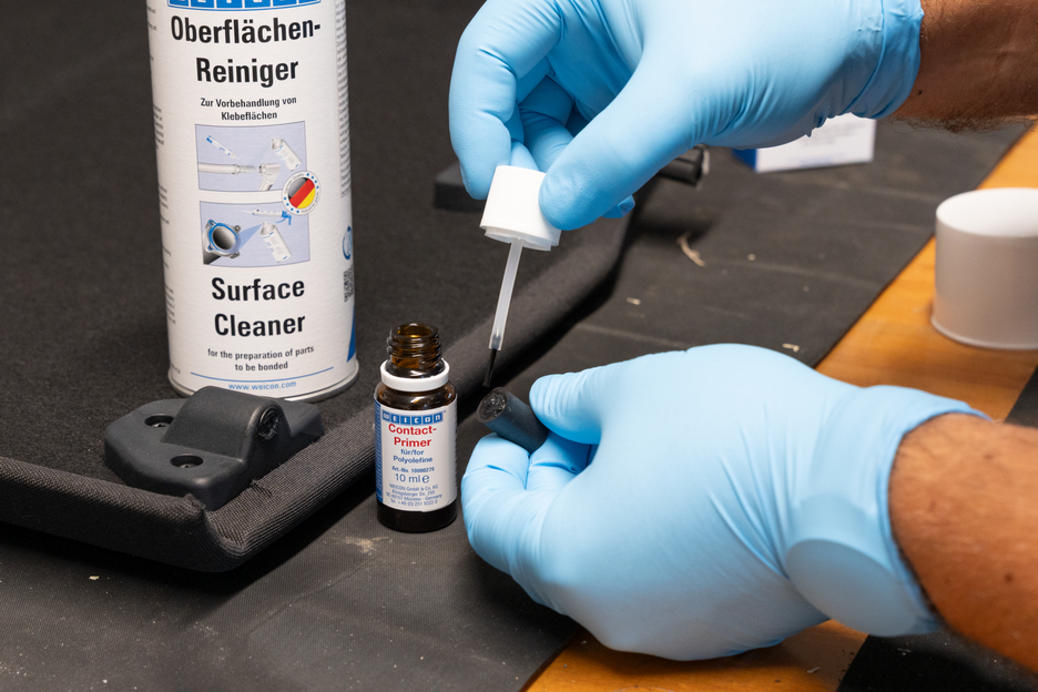 Contact Primer per polielfine | agente preparatore per plastiche a bassa energia superficiale
