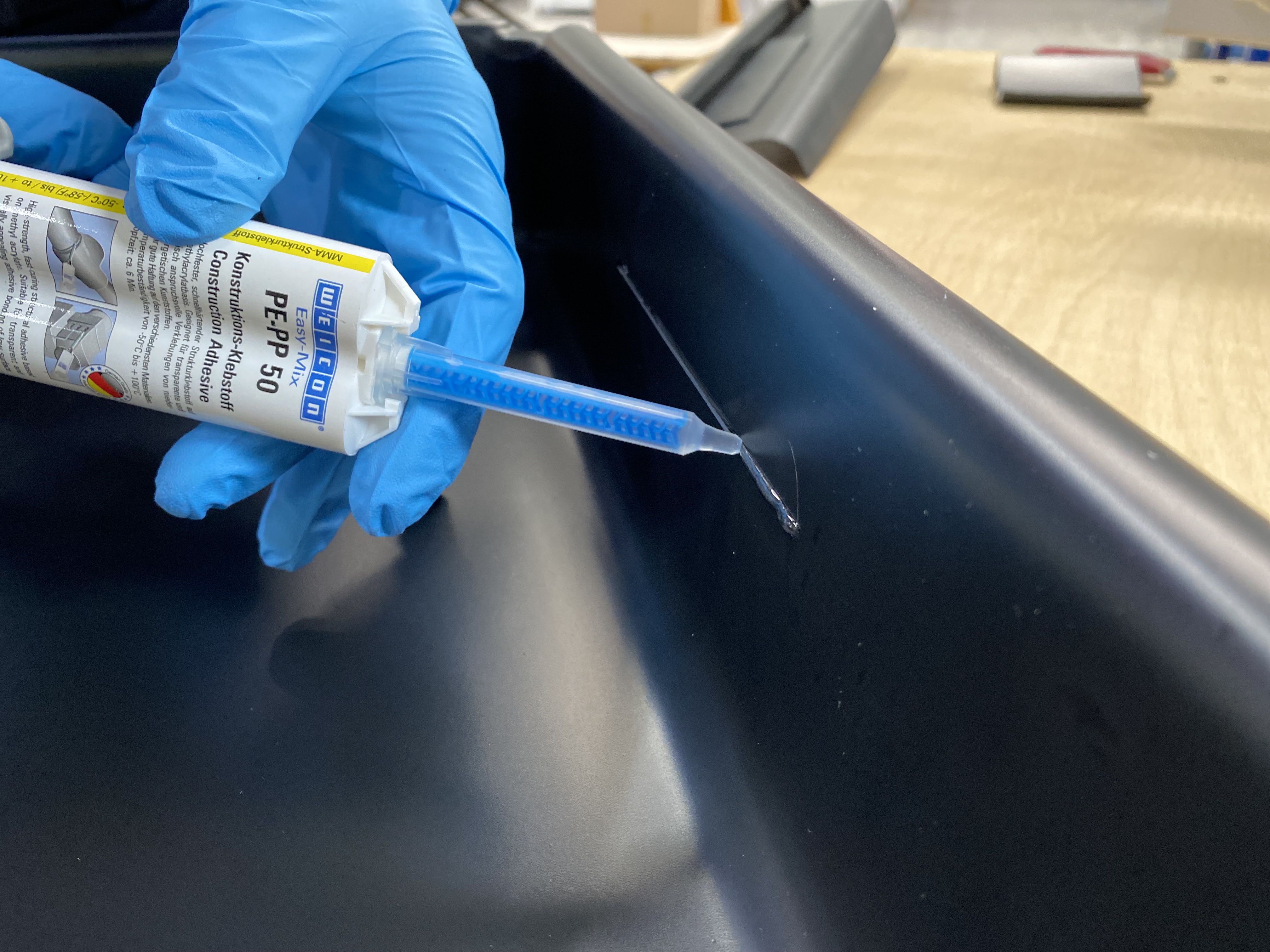 Easy-Mix PE-PP 50 | adesivo strutturale a base di acrilato di metile per plastiche speciali