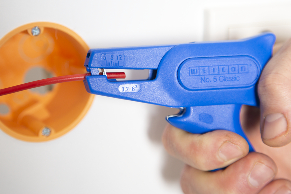 Abisolierzange No. 5 Classic | für alle gängigen flexiblen und massiven Leiter | Arbeitsbereich 0,2 - 6,0 mm²